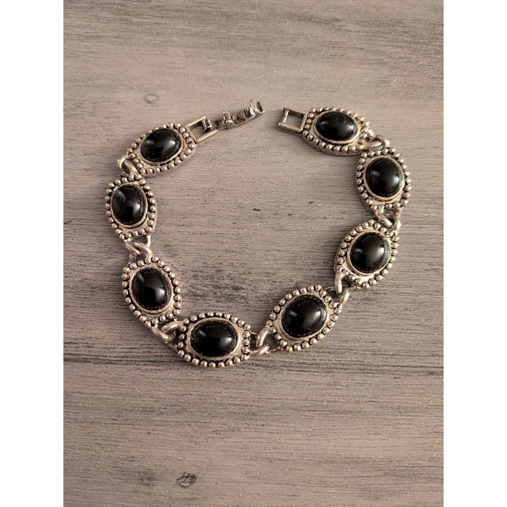Vintage Silver Tone Black Cabochon Oval Link Bracelet‎ Southwestern Gothic Style